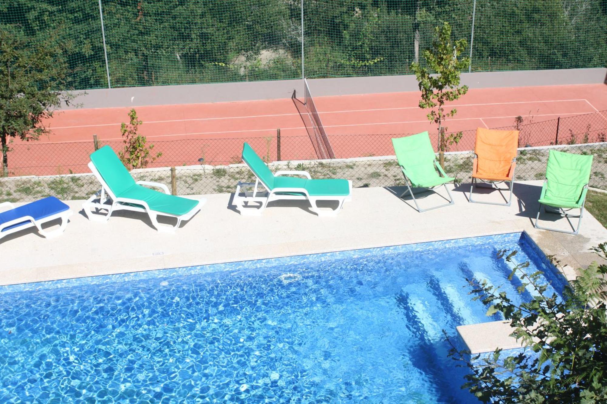 Encostas Da Torre Guest House Terras de Bouro Bagian luar foto