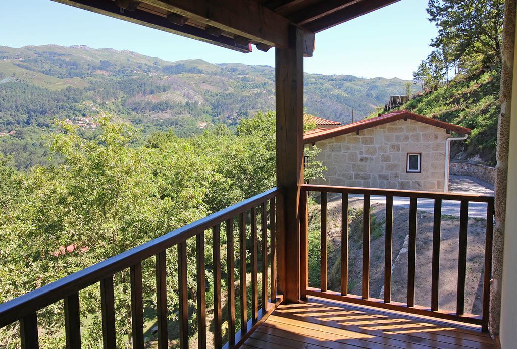Encostas Da Torre Guest House Terras de Bouro Bagian luar foto